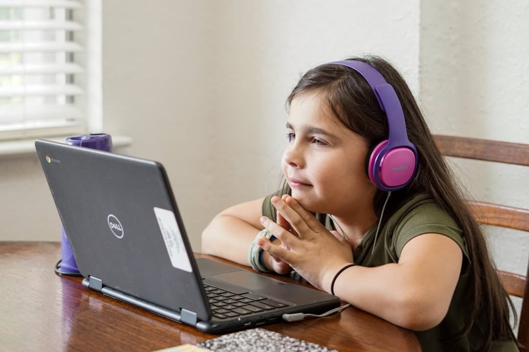 Student attending an online lesson