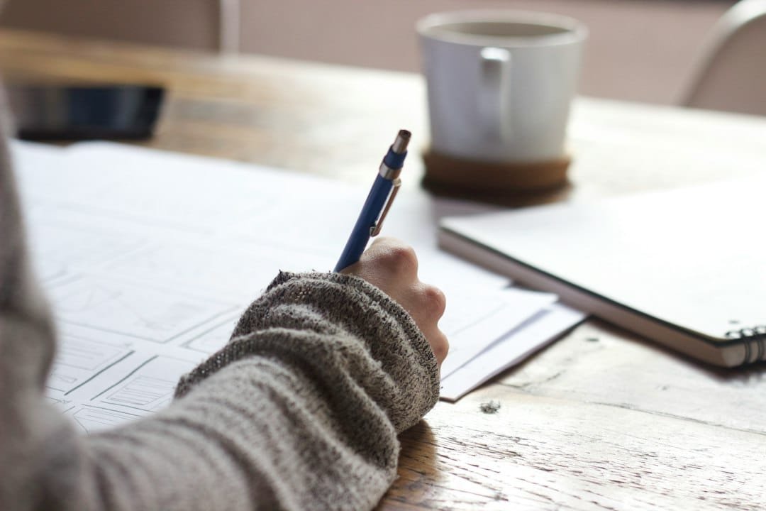 Student learning with a home tutor