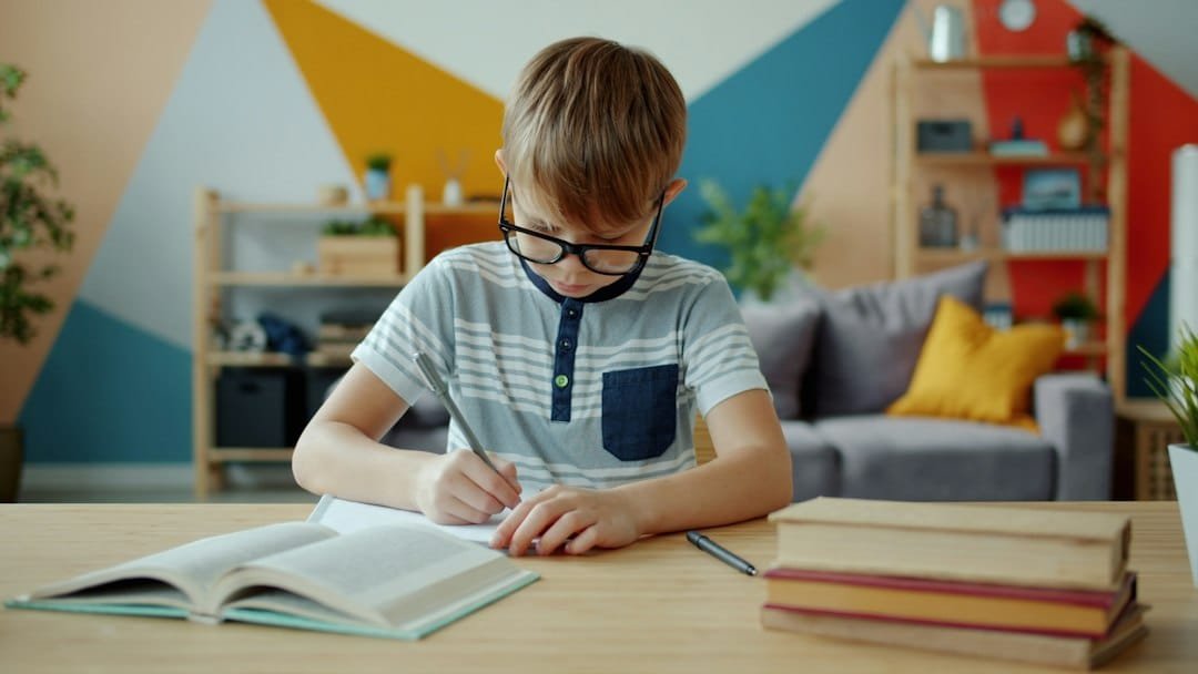 Student learning science with home tuition